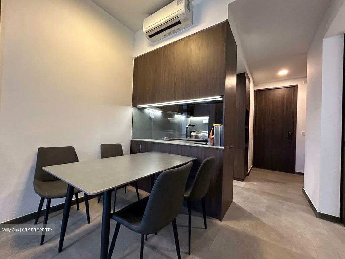 Midtown Modern (D7), Apartment #588049111